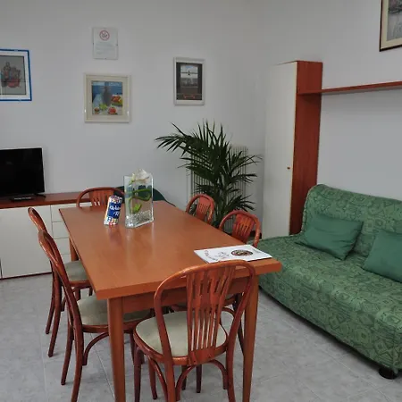 Madrid Aparthotel Lido di Jesolo